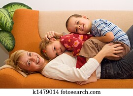 glückliche frau, und, kinder, spaß haben, innen