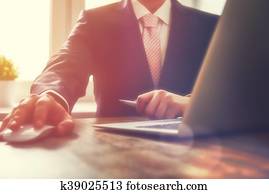 kaufleuten zürich, arbeitende