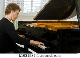 senior kvinder, pianist