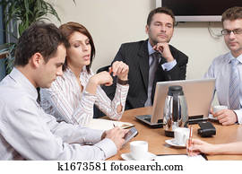 grupo de empresarios, trabajo encendido, proyecto