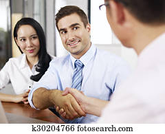 businesspeople, sacudarir las manos, antes, reunión