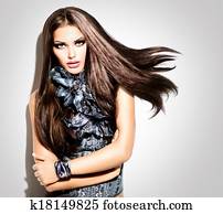 Beauty Fashion Model Girl Portrait. Vogue Style Woman