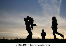silhouette, familie av fire