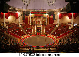 קרקס, אצטדיון