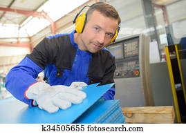 trabalhador fábrica