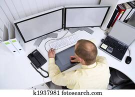Graphic designer Graphic designer