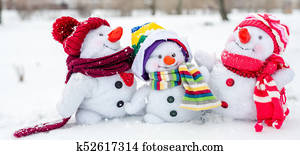 שמח, איש שלג, משפחה