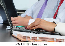 לעבוד אנשים