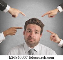 accusations, ......的, 同事