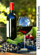 vidro vinho vermelho, com, garrafa, e, uvas