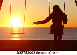 Single or divorced woman alone missing a boyfriend