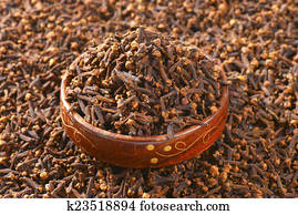 Dried cloves