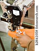 Industrial sewing machine