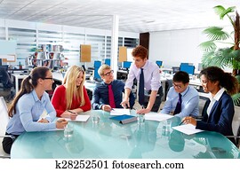 executivo, pessoas negócio, reunião equipe, em, escritório