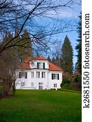 Exterior shot of a custom home in Baravia