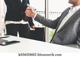 obchodník, handshake, obchodnice, do, úřadovna.