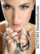 Attractive fashion elegant woman jewelry Attractive fashion elegant woman jewelry