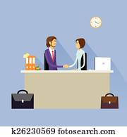 zakenlui, handdruk, vergadering, ondertekening, overeenkomst, zakenman, en, businesswoman, hand schud, zitting op het bureau, werken