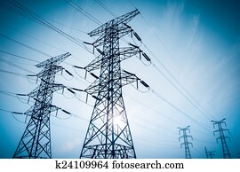 voltagem alta, electricidade, transmissão, pylon, mostrado silhueta