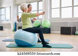 נקבה, מאלף, לעזור, אישה בכירה, להרים משקלות