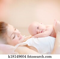 שמח, אמא, ו, שלה, תינוק של יילוד, להתנשק, ו, לחבק