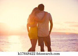 liebespärchen, aufpassen sonnenuntergangs, auf, tropischer strand