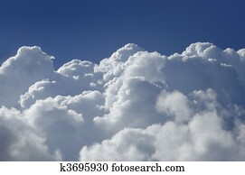 high altitude cumulus clouds