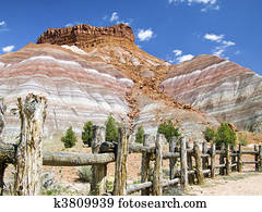Pariah Cliffs and Fence, Utah