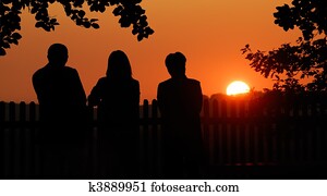 drei freunde, genießen, dass, sonnenuntergang