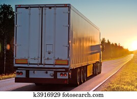 camión, en, madera, camino, en, el, tarde