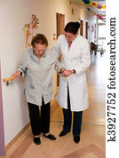 pfleger, anciana, en, un, enfermería, cuidado