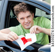 New driver ripping learner in car