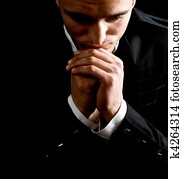 איש עסקים, להתפלל