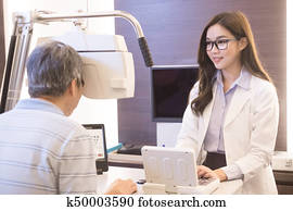 homem velho, com, optometrist