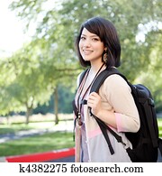 gemischtrassig, student