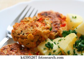 Meatballs with potatoes