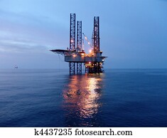 equipamento óleo, antes de, amanhecer