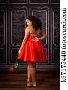 hermoso, biracial, escuela secundaria, 3º edad, llevando, rojo, prom, vestido