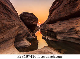 paisagem, garganta grande