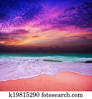 praia, em, pôr do sol