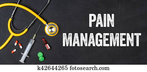 estetoscópio, e, farmacêutica, ligado, um, quadro-negro, -, manejo dor