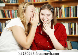 cuchicheo, en la clase