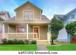 Cute craftsman style house Cute craftsman style house