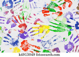 Varicoloured imprint of the hands