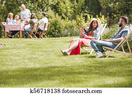 לחייך אישה, בעל כיף