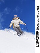 mulher jovem, esquiando