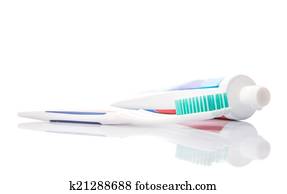 歯ブラシ そして 歯磨き粉 色 イラスト クリップアート K Fotosearch
