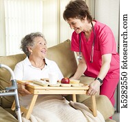 昼食, ∥において∥, 老人ホーム