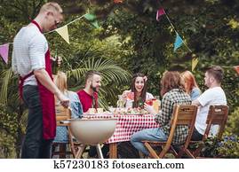 אנשים, לצלות, ב, גן