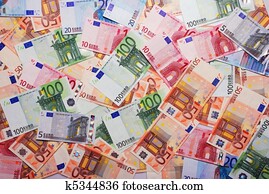euro banknotes
